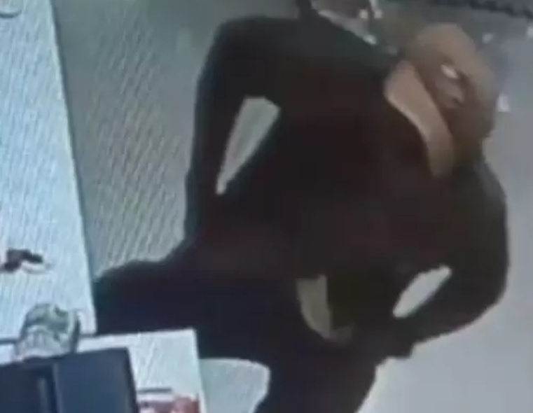 Em ação rápida policiais predem assaltantes de farmácia de Chapadão do Sul