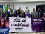 Conscientização e Beleza: Miss Petit Mato Grosso 2022 Visita Costa Rica para Falar sobre Epilepsia e o Março Roxo