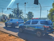 Mulher alcoolizada e drogada é detida por causar perturbação em comércios de Costa Rica