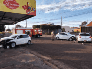 Acidente envolvendo três veículos deixou 05 feridos em Chapadão do Sul