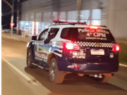 Dois indivíduos foram presos por ofender e desacatar policiais em Costa Rica