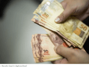 Governo federal confirma aumento do salário mínimo de R$ 1.518 para R$ 1.621 em 2026