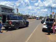 Taxista dá facada no pescoço da companheira e é preso durante fuga em MS