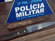 PM de Costa Rica prende homem que estava com uma faca ameaçando diversas pessoas em via pública