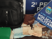 Polícia Militar age rápido e prende homem que furtou bolsa dentro de veículo em Costa Rica