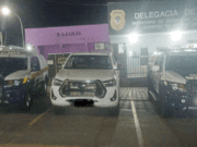 Hilux objeto de estelionato é apreendida e condutor preso pela PM em Costa Rica
