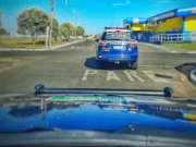 Motociclista e passageiro são presos após fugirem de abordagem policial e resistirem à prisão em Costa Rica