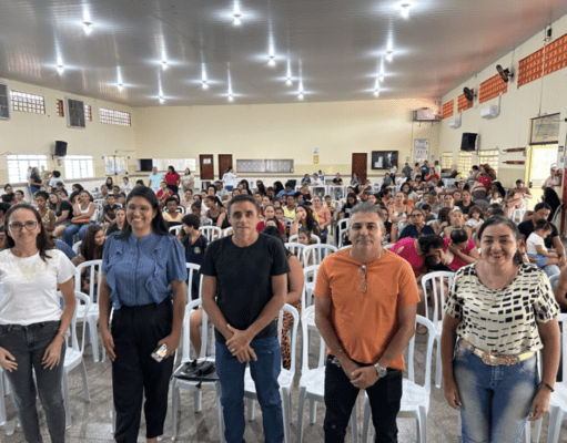 Reunião socioeducativa em Costa Rica aborda Saúde da Mulher e a importância do Bolsa Família