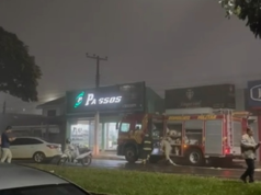Princípio de incêndio no centro da cidade de Chapadão do Sul mobiliza os Bombeiros