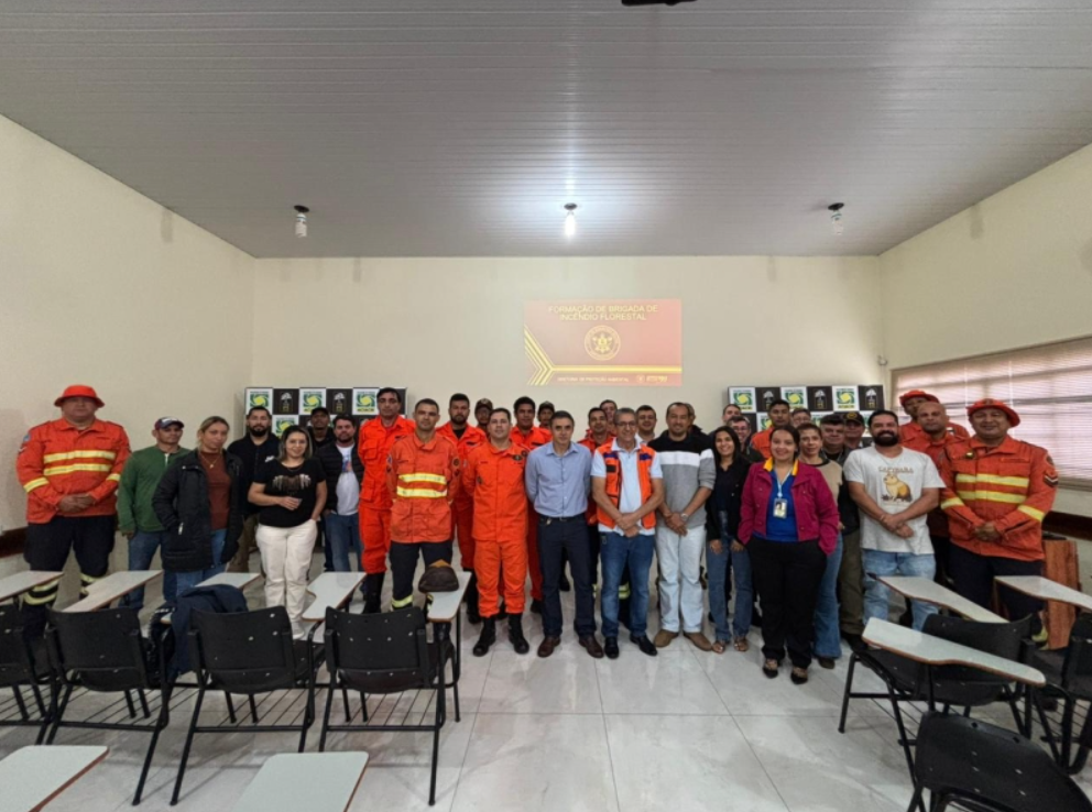 Defesa Civil de Costa Rica intensifica capacitação de brigadistas para combater incêndios florestais