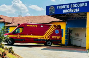 Idosa morre após ser atropelada enquanto andava de bicicleta em Costa Rica