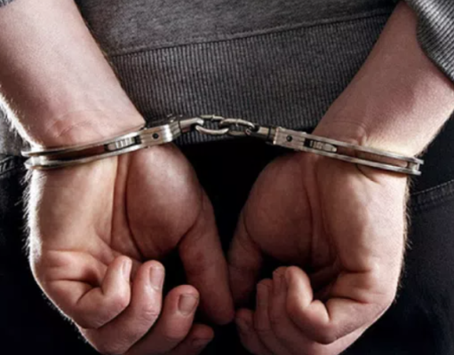 Polícia localiza passageiro procurado pela Justiça durante fiscalização em Paraíso das Águas