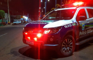 Motorista é preso por embriaguez após dirigir em zigue-zague e tentar provocar acidente em Costa Rica